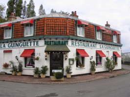 La Guinguette outside