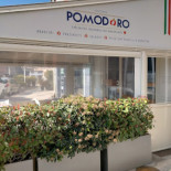 Pizzas Plus Plus Cibo
