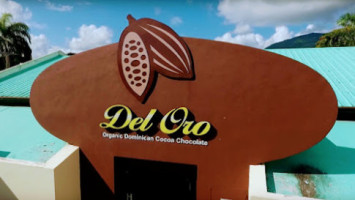 Del Oro Chocolate Factory inside