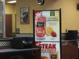 Carl's Jr. inside