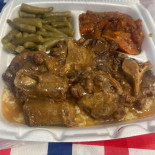 Granny Dee's Kitchen Dentro