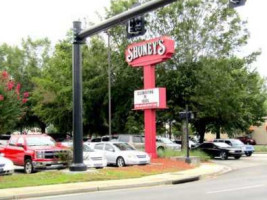 Shoney's outside