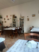 Trattoria Pizzeria Il Charlie food