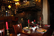 The Rose And Crown food