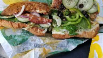 Subway / Winchell's food