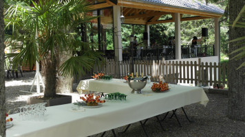 L'Auberge du Vallon inside