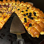 Pizza Hut food