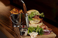 L'atelier Du 84 Bistro#burger food