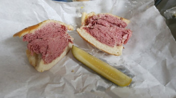 Lou's Deli food