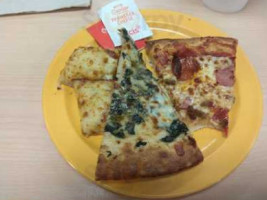 Cicis Pizza food