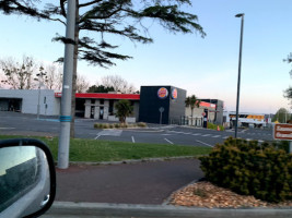 Burger King outside