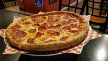 NOHO Pizza & Grill food