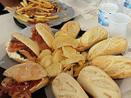 100 Montaditos food