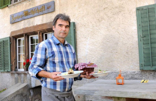 Zum Blauen Engel Bis Auf Weiteres Geschlossen outside