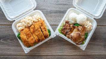 Ono Hawaiian Bbq food