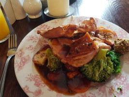 Cross Keys food