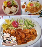 Mariscos Playa-bruja food