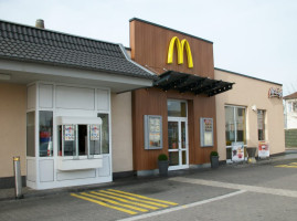 Mcdonald's outside