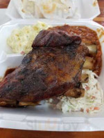 Mckenzie's Bbq food