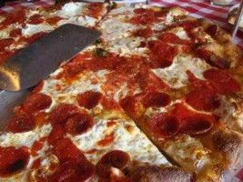 Grimaldi's Pizzeria food