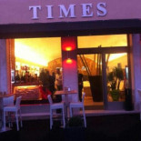 Times Cafe À l'intérieur