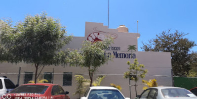 Mariscos La Memoria outside