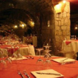 Artis Domus food