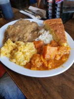 Roy's Soul Food food