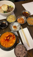 Tofu House food