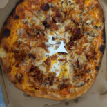 Pizza Kebab U Larryho Cibo