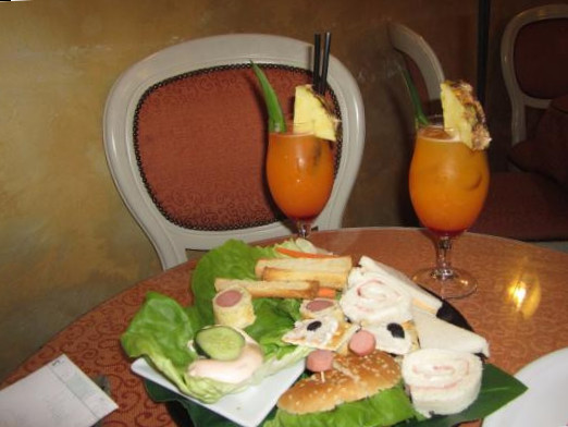 Caffe Del Corso À l'intérieur