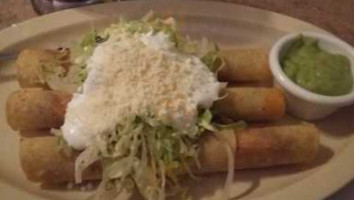 Las Flautas food