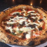 La Rustica Pizzeria Trattoria food