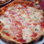 Pizzeria Dei Fiori food