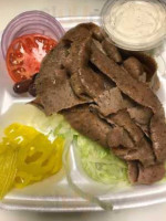 The Gyro Shoppe food