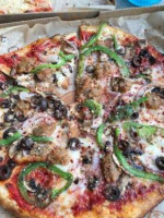 Blaze Pizza food