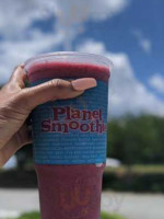 Planet Smoothie food