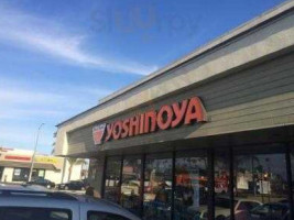 Yoshinoya outside