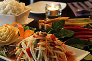 Pad Thai food