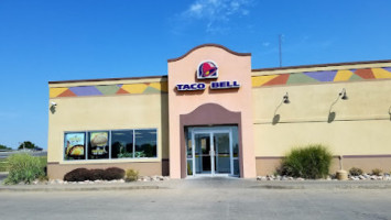 Taco Bell inside