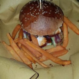Dame Burger food