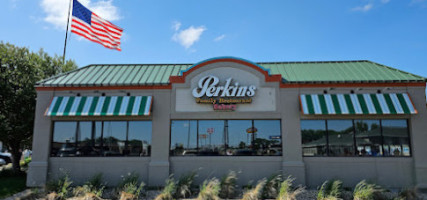 Perkins Bakery outside