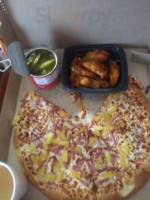 Little Caesars Pizza food