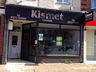 Kismet outside