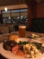 Ted's Montana Grill food