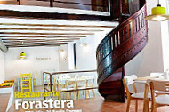 Forastera inside