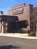 Longhorn Steakhouse outside