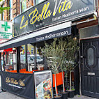 La Bella Vita outside