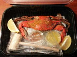 Caseys Crab Co food