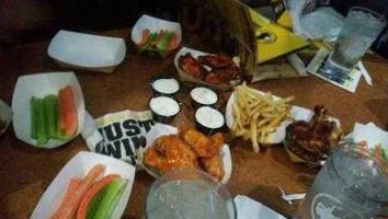 Buffalo Wild Wings food